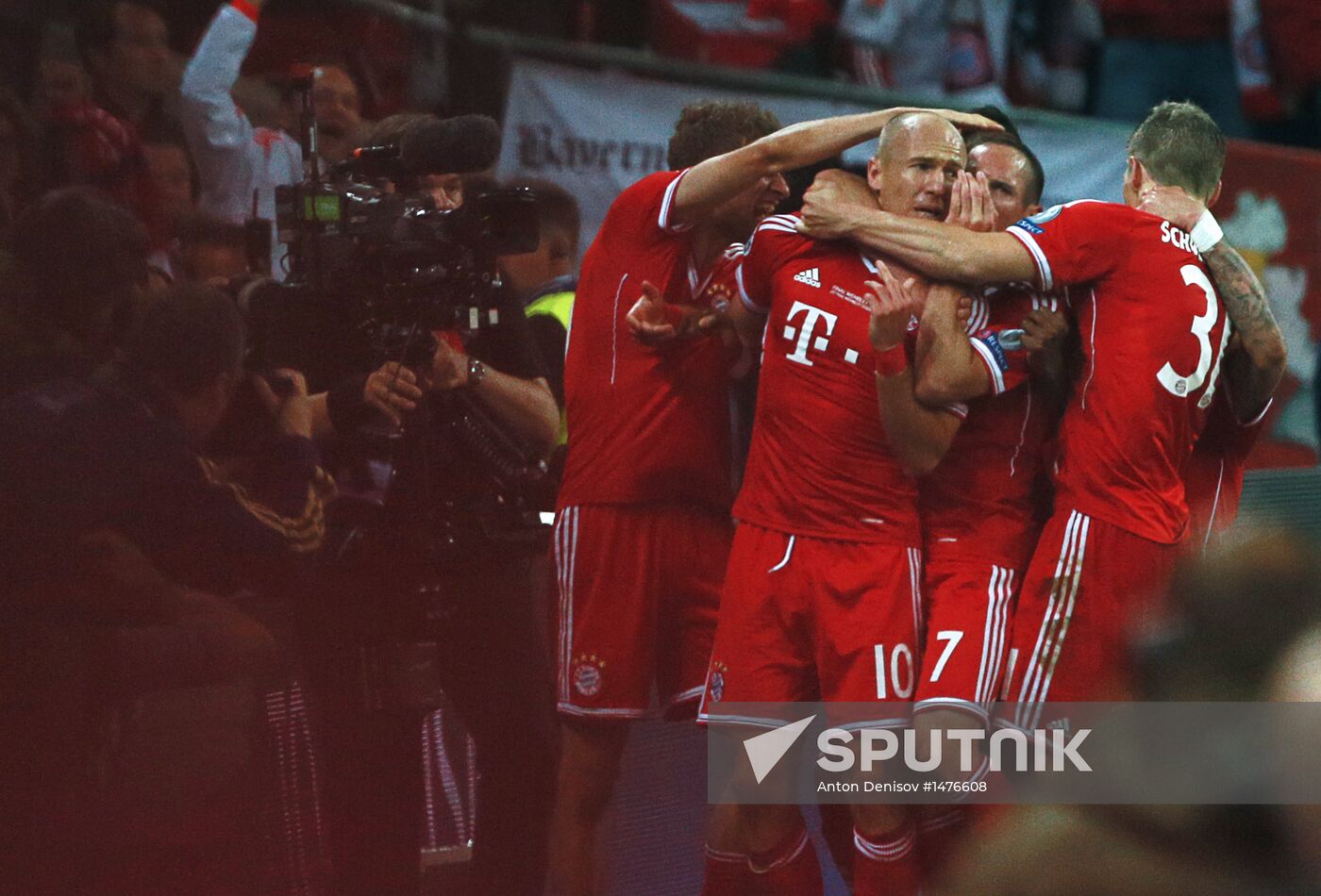 Football Champions League. Borussia vs. Bayern