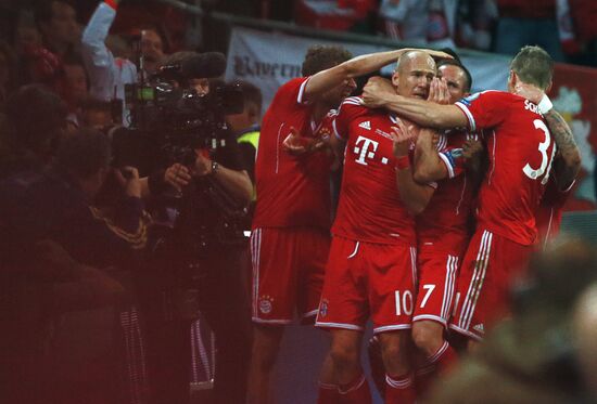 Football Champions League. Borussia vs. Bayern