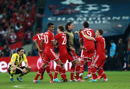 Football Champions League. Borussia vs. Bayern