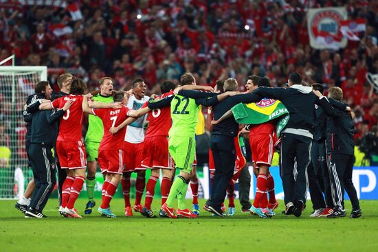 Football Champions League. Borussia vs. Bayern