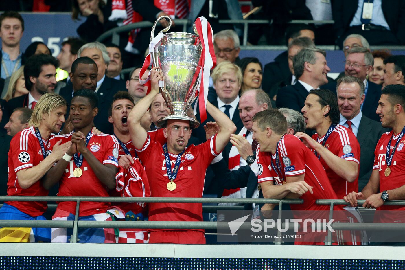 Football Champions League. Borussia vs. Bayern