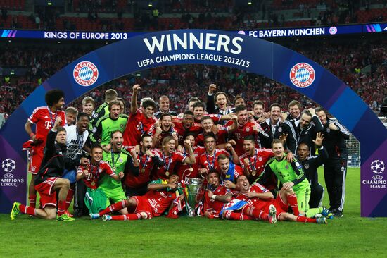 Football Champions League. Borussia vs. Bayern
