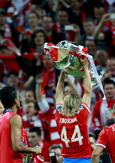 Football Champions League. Borussia vs. Bayern