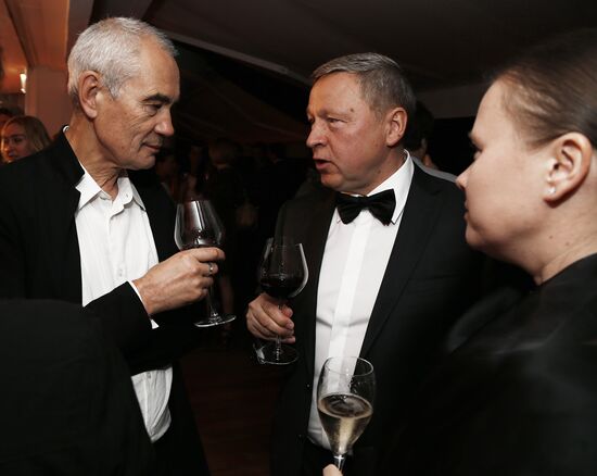 Presentation of International Open World Fund in Cannes