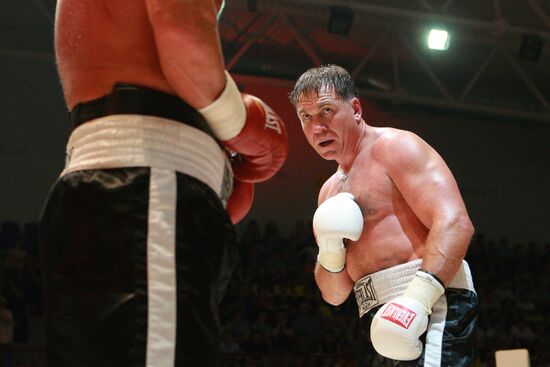 Boxing. Bout between Oleg Maskaev and Jason Gavern