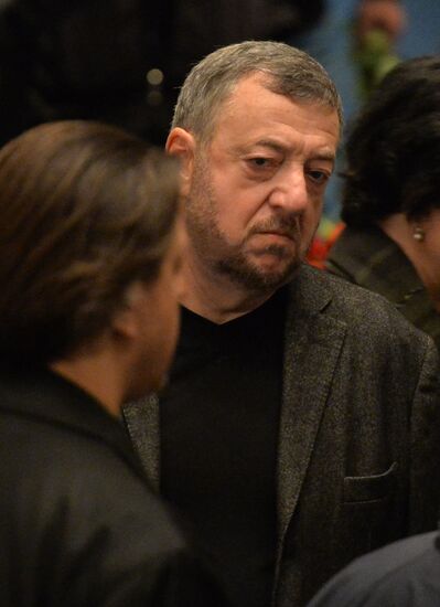 Bidding farewell to Pyotr Todorovsky