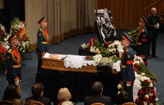 Bidding farewell to Pyotr Todorovsky