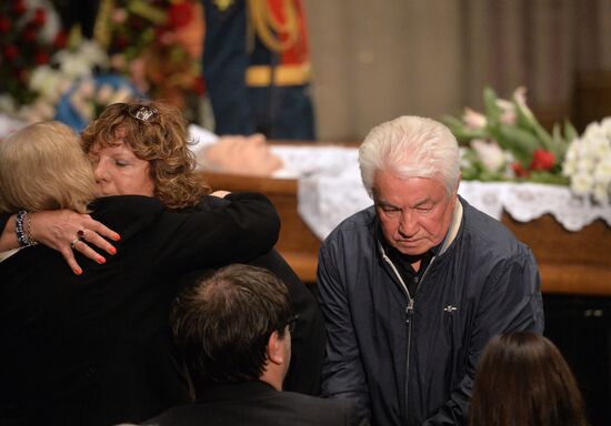 Bidding farewell to Pyotr Todorovsky