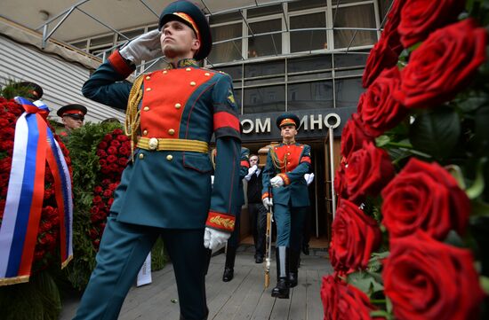 Bidding farewell to Pyotr Todorovsky