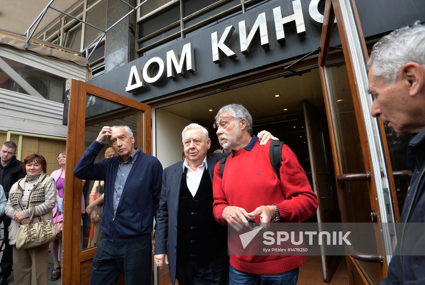 Bidding farewell to Pyotr Todorovsky