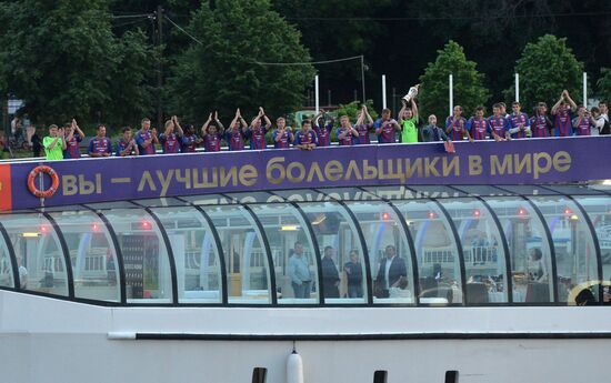 Honoring PFC CSKA Moscow - Russian Football Champions