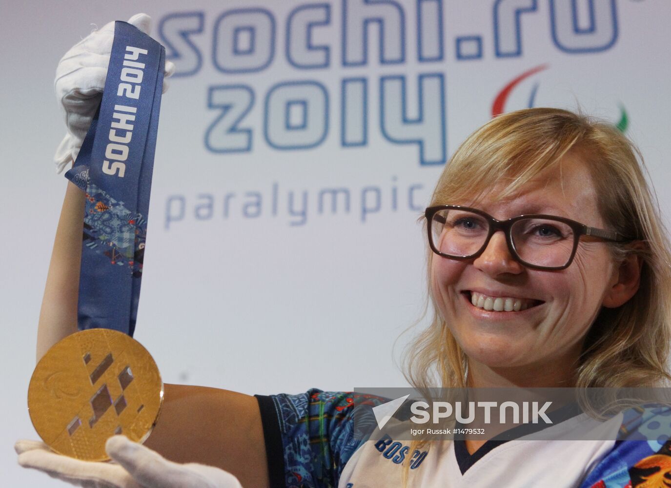 2014 Winter Olympics medals unveiled