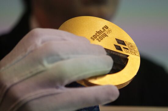 2014 Winter Olympics medals unveiled