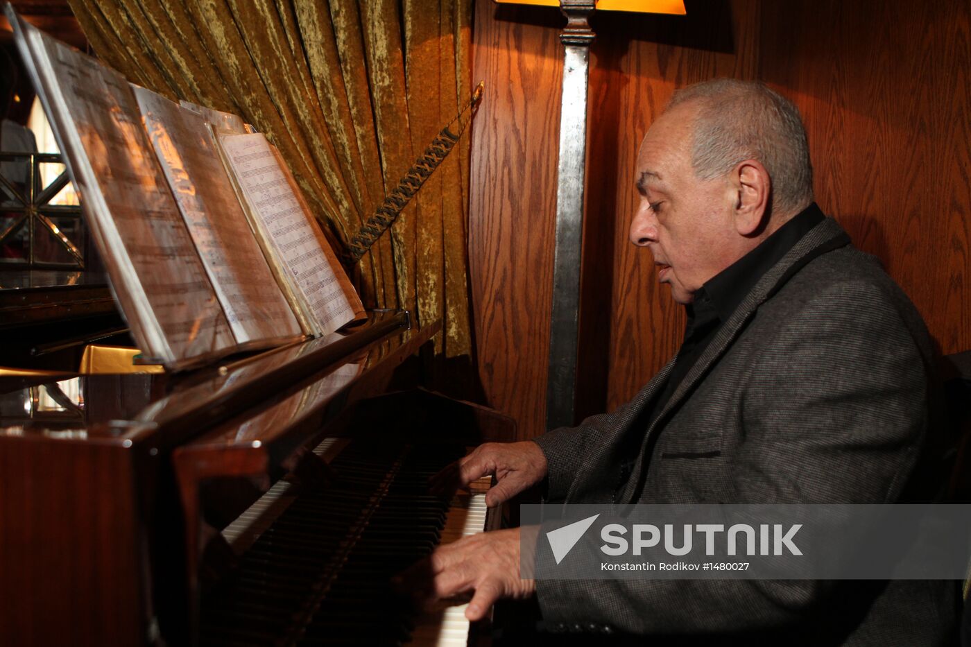 Presentation of new Iosif Kobzon video "Cherry Rose"