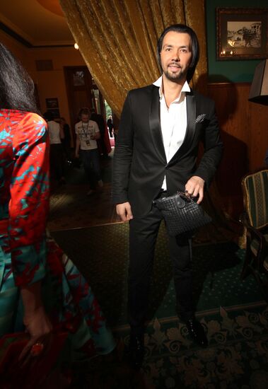 Presentation of new Iosif Kobzon video "Cherry Rose"