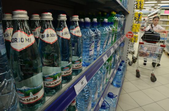 Borjomi mineral water enters Moscow retail network