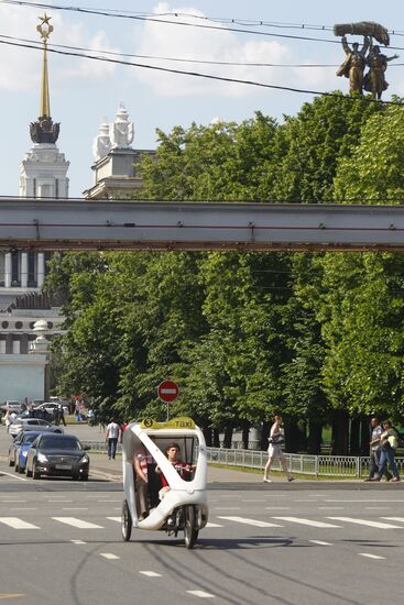 Bike taxi in Moscow