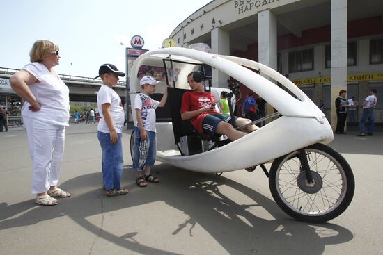 Bike taxi in Moscow