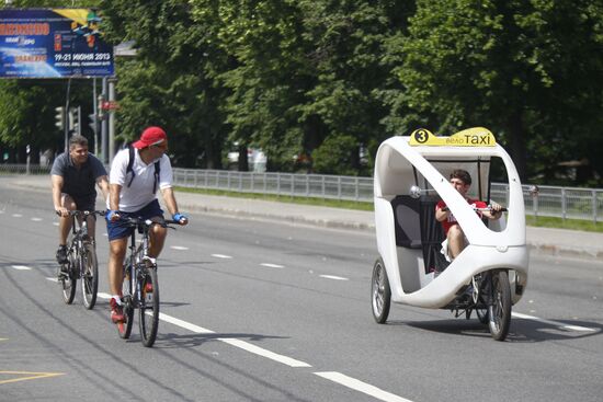 Bike taxi in Moscow