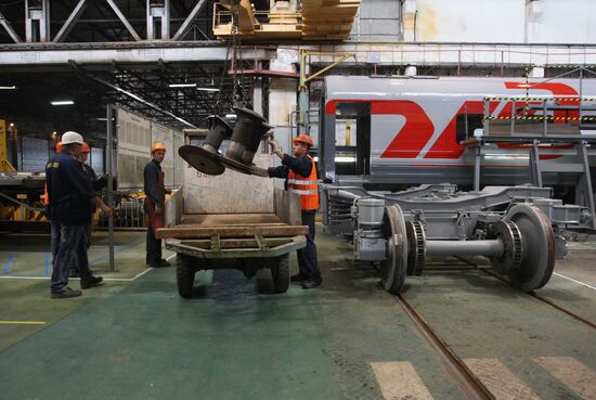 Tver Carriage Works at work