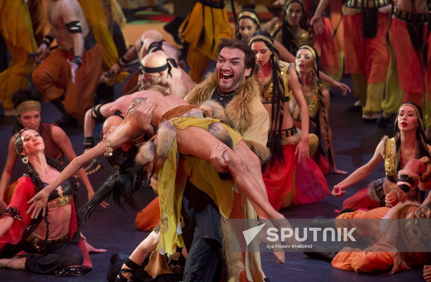 Dress rehearsal of opera Prince Igor