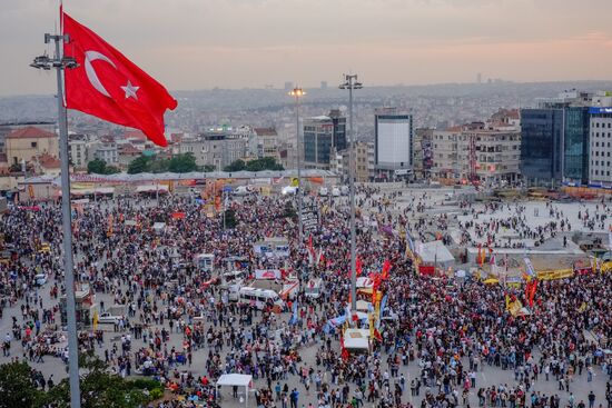 Anti-government protests against islamization of Turkey