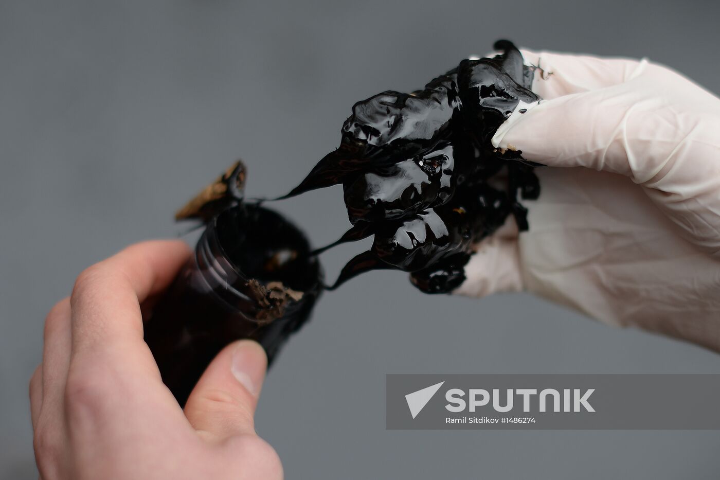 Oil spills at Mamontovskoye oil field in Khanty-Mansi Okrug