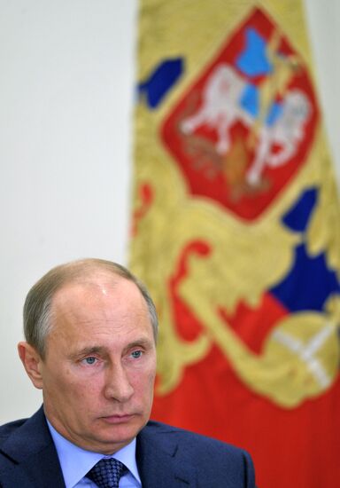 Vladimir Putin conducts meeting on secondary school education