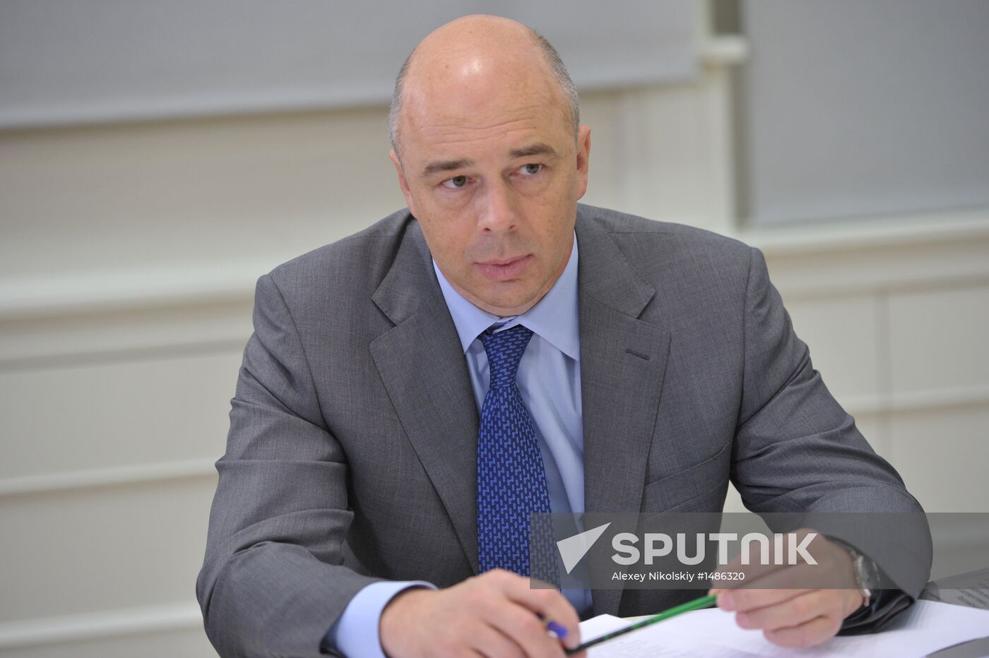 Vladimir Putin conducts meeting on secondary school education