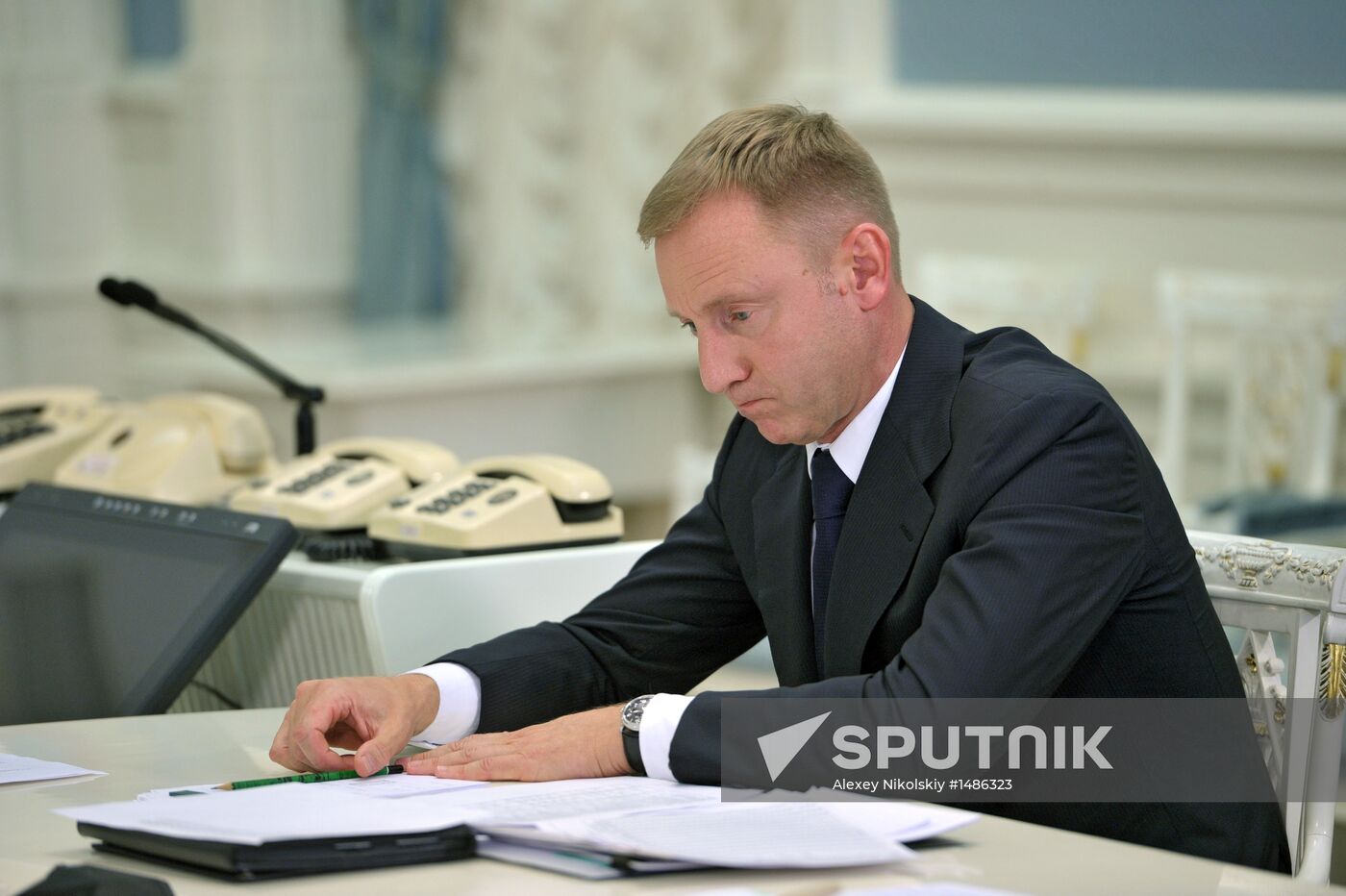 Vladimir Putin conducts meeting on secondary school education