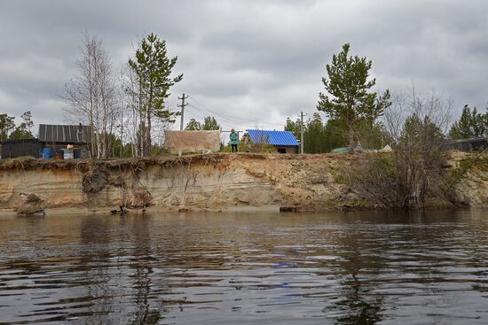 Indigenous people of oil-rich land