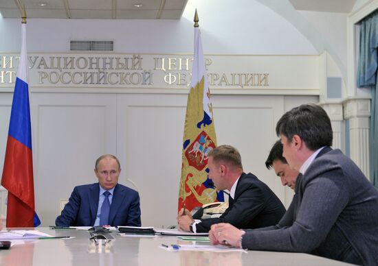 Vladimir Putin conducts meeting on secondary school education