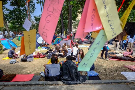 Anti-government protests against islamization of Turkey