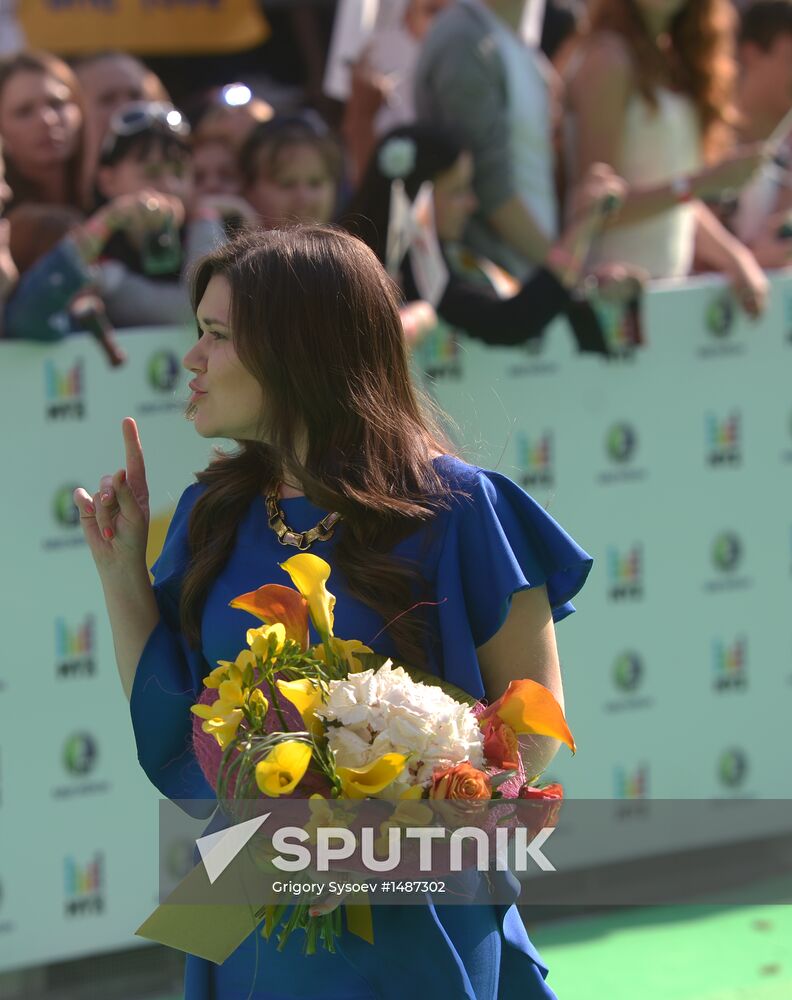 11th popular music awards Muz-TV 2013