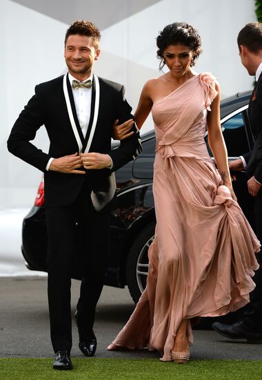 11th popular music awards Muz-TV 2013