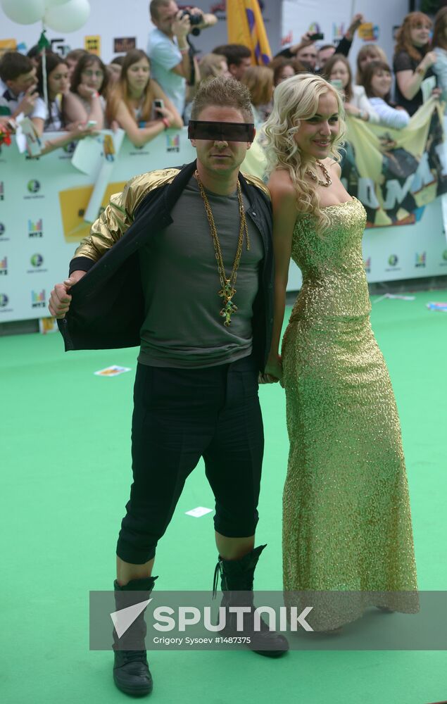 11th popular music awards Muz-TV 2013
