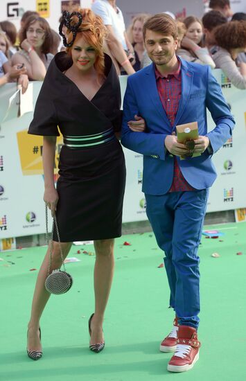 11th popular music awards Muz-TV 2013