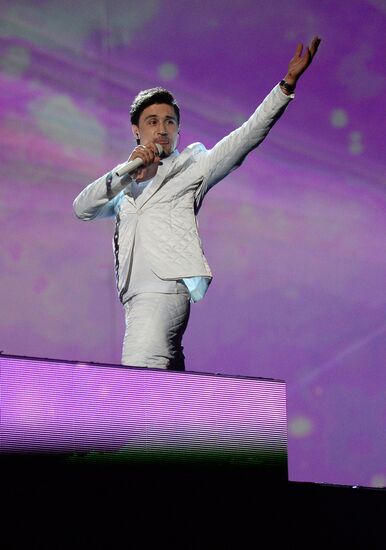 11th popular music awards Muz-TV 2013