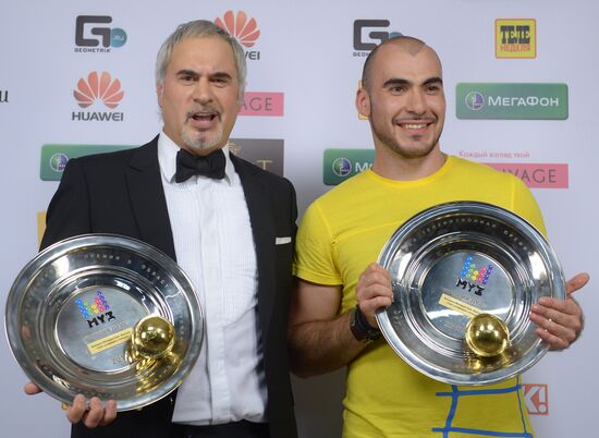 11th popular music awards Muz-TV 2013