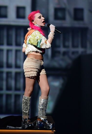 11th popular music awards Muz-TV 2013