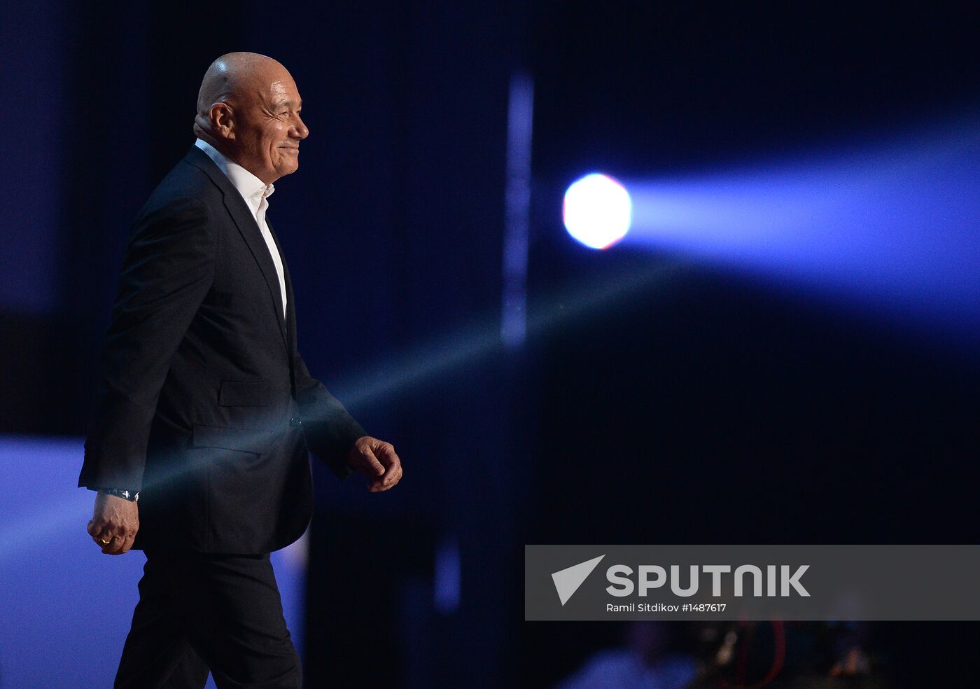 11th popular music awards Muz-TV 2013