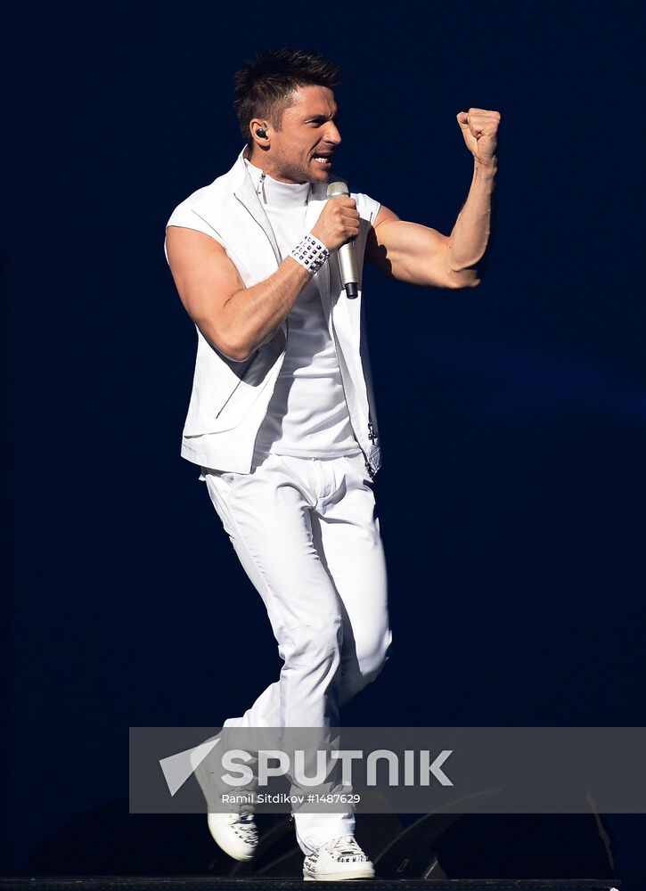 11th popular music awards Muz-TV 2013