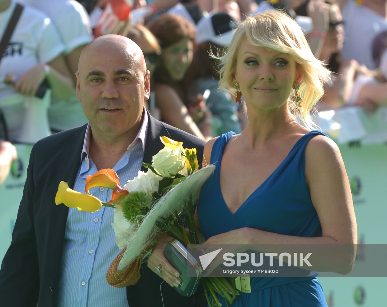 11th popular music awards Muz-TV 2013