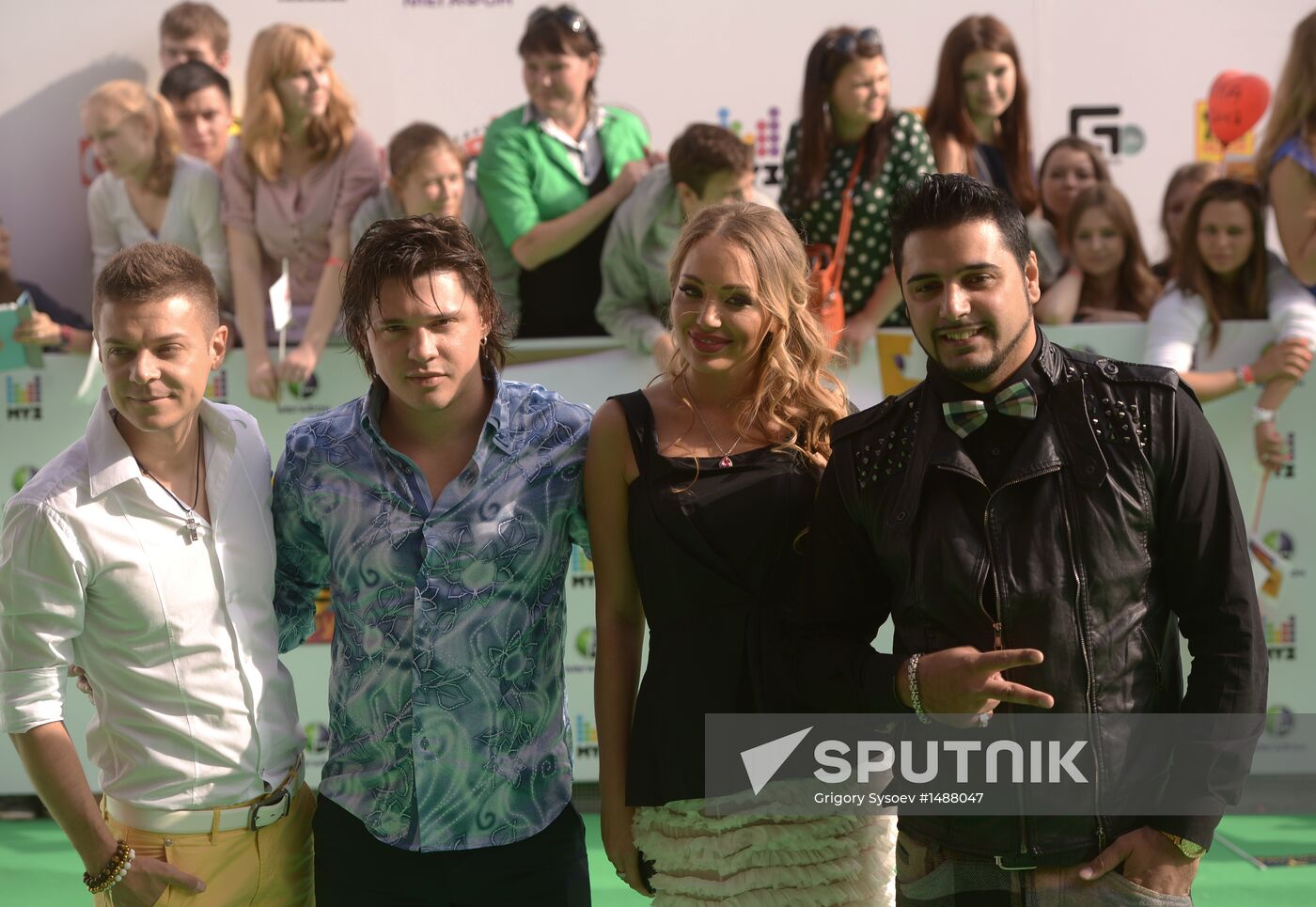 11th popular music awards Muz-TV 2013