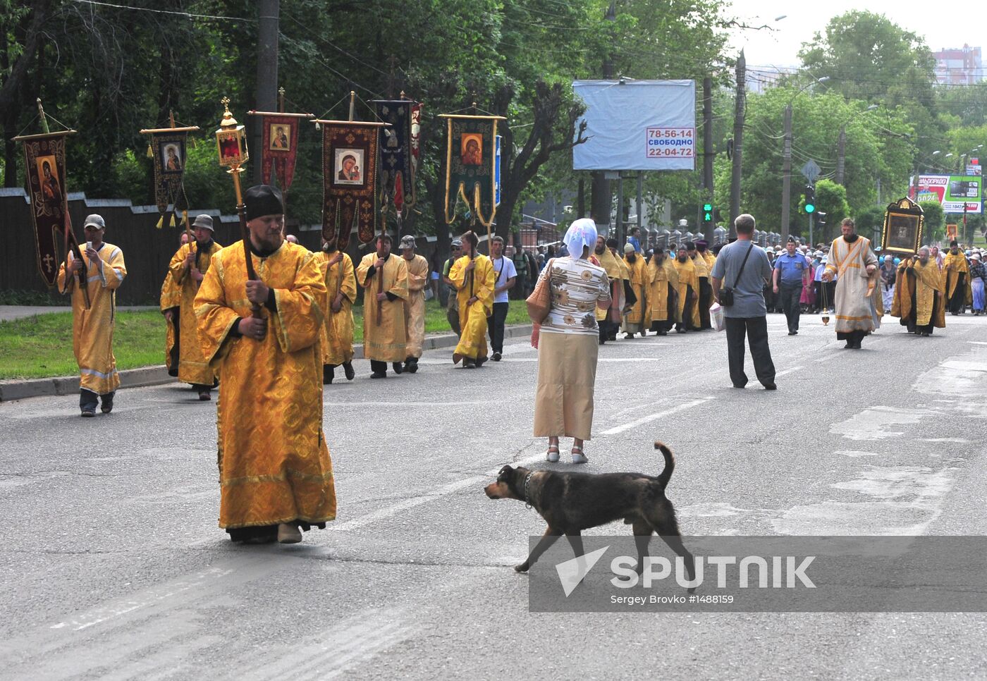 Velikaya River religious procession in Kirov Region