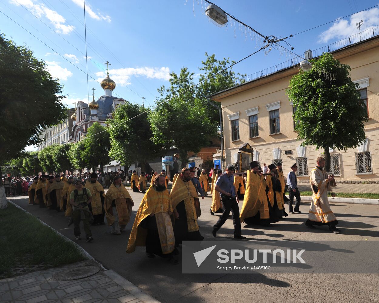 Velikaya River religious procession in Kirov Region