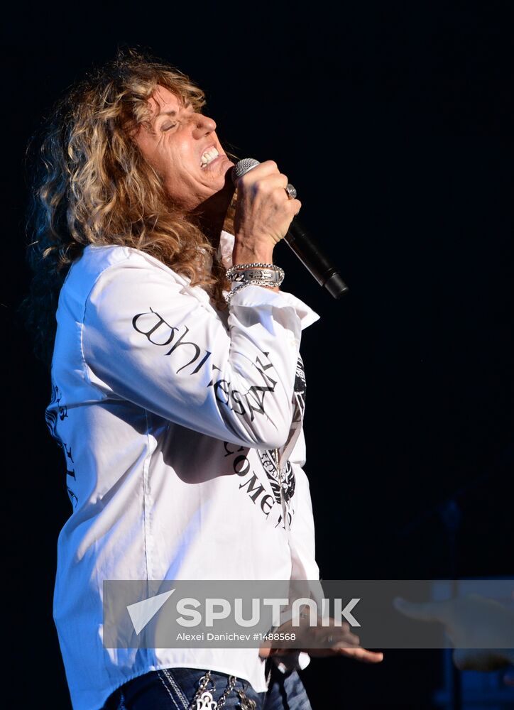 Whitesnake give concert in St. Petersburg