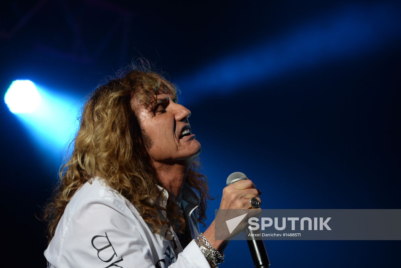 Whitesnake give concert in St. Petersburg