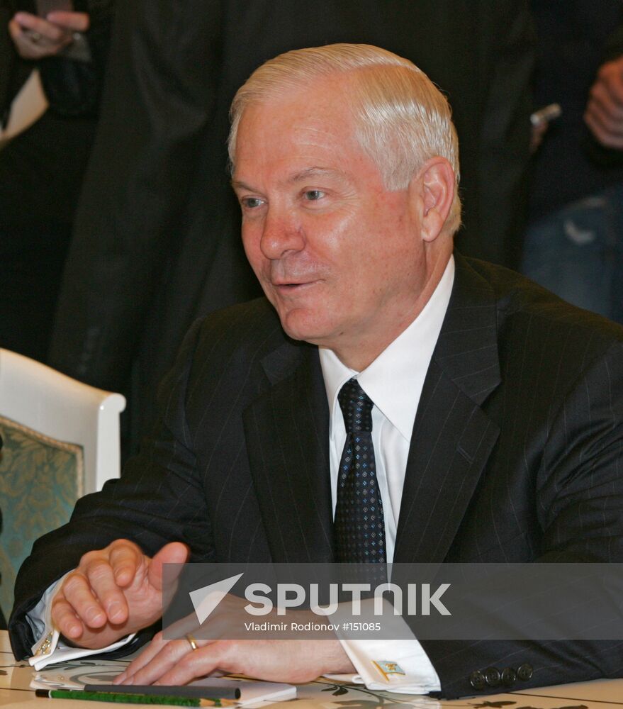 ROBERT GATES 