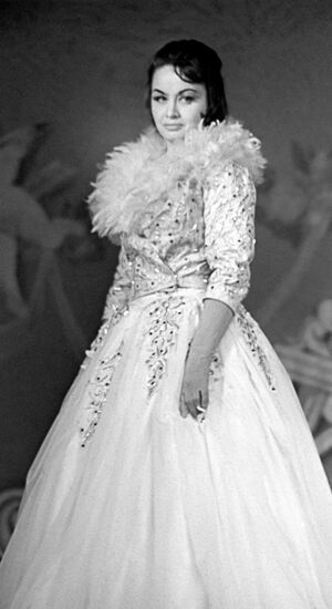TATYANA SHMYGA SINGER OPERETTA 